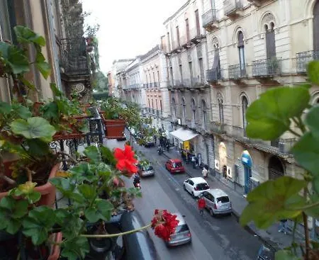 Gli Di Palazzo Umberto I * Catania