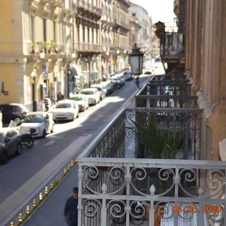 Gli Di Palazzo Umberto I