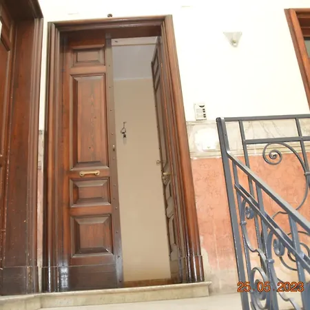 Gli Di Palazzo Umberto I * Katánie
